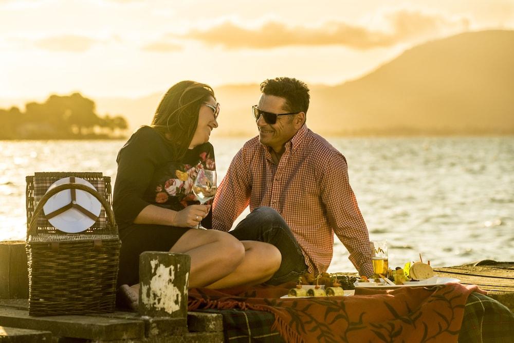 Wai Ora Lakeside Spa Resort Rotorua Exteriör bild